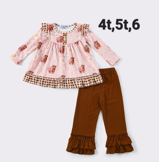 Pink brown cow set